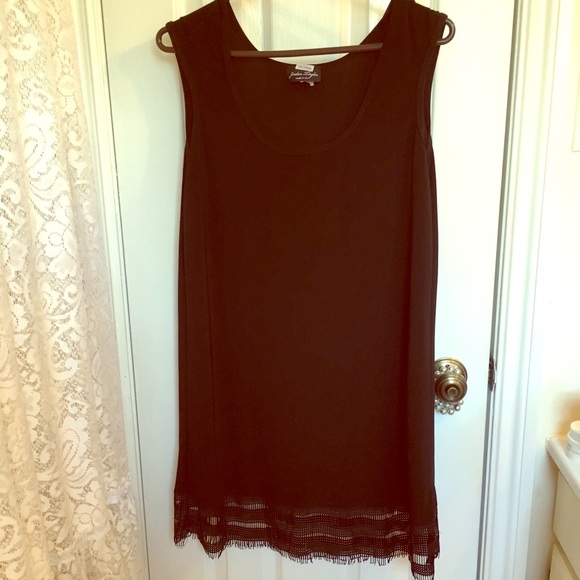 COPY - JORDAN Taylor large black dress - Picture 2 of 5